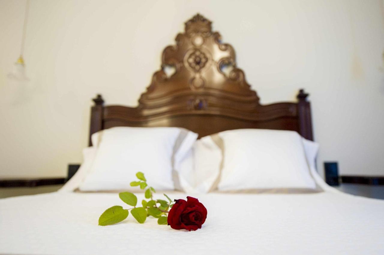 Castellvi de la Marca Bolet Casa Modernista Bed & Breakfast エクステリア 写真