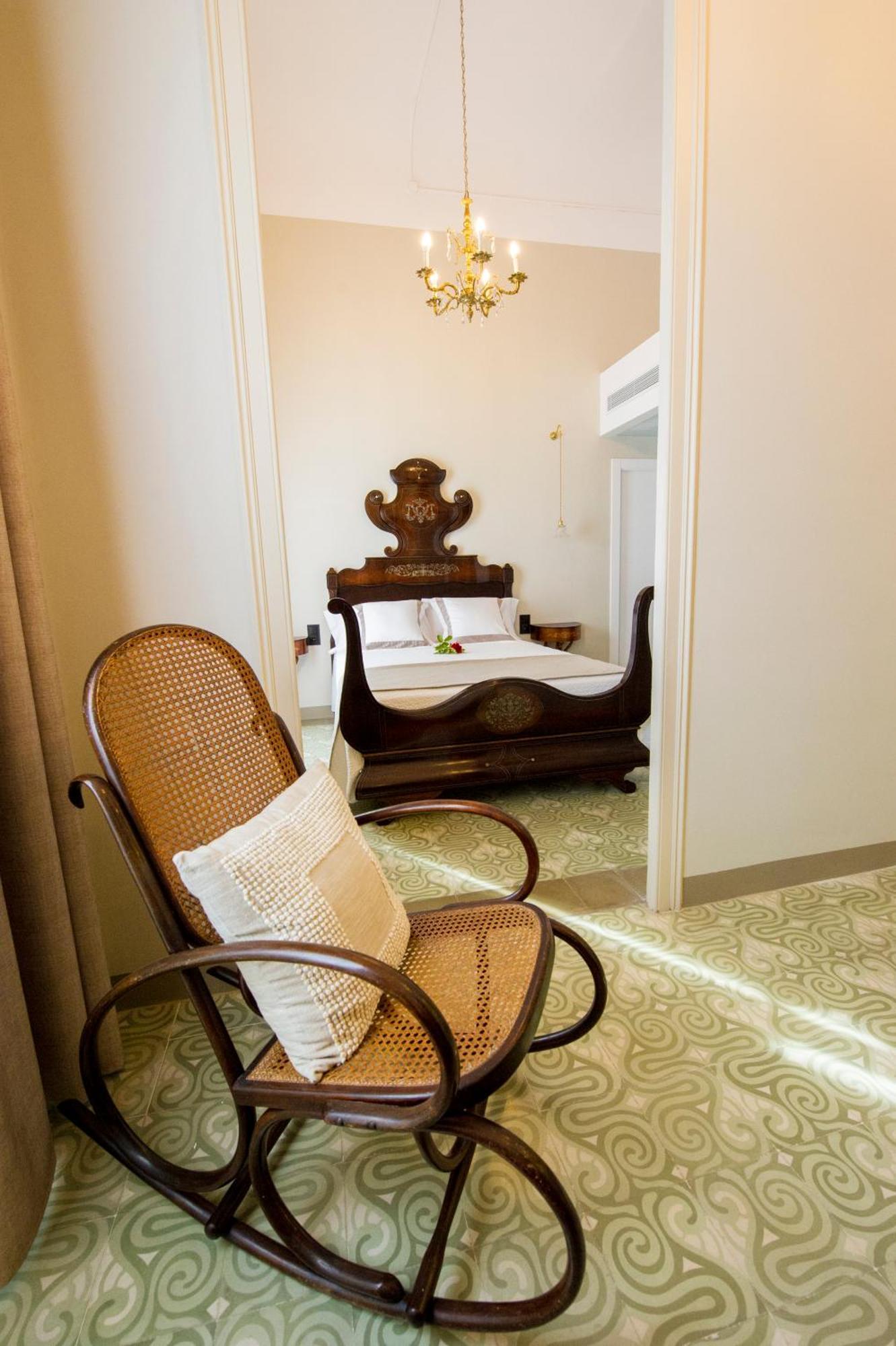 Castellvi de la Marca Bolet Casa Modernista Bed & Breakfast エクステリア 写真