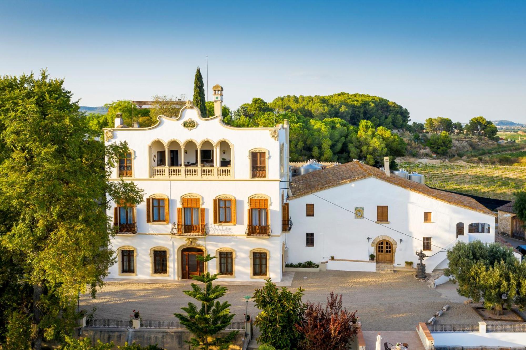 Castellvi de la Marca Bolet Casa Modernista Bed & Breakfast エクステリア 写真